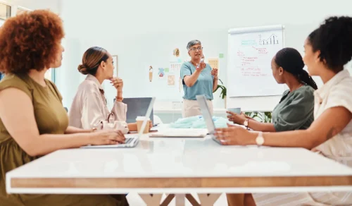 Teamcoaching im systemischen Ansatz: Konflikte nachhaltig lösen Gutes Teamcoaching löst nicht nur Konflikte, sondern wirkt ihnen auch präventiv entgegen.