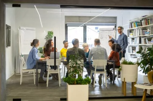Insbesondere in Projektgruppen ist eine professionelle Teamführung entscheidend für den Teamerfolg.