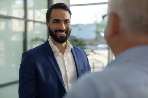 Arbeitgeberattraktivität: Top-Talente gewinnen und binden Arbeitgeberattraktivität ist der Schlüssel zur Mitarbeiterbindung und zur Gewinnung von Top-Talenten.