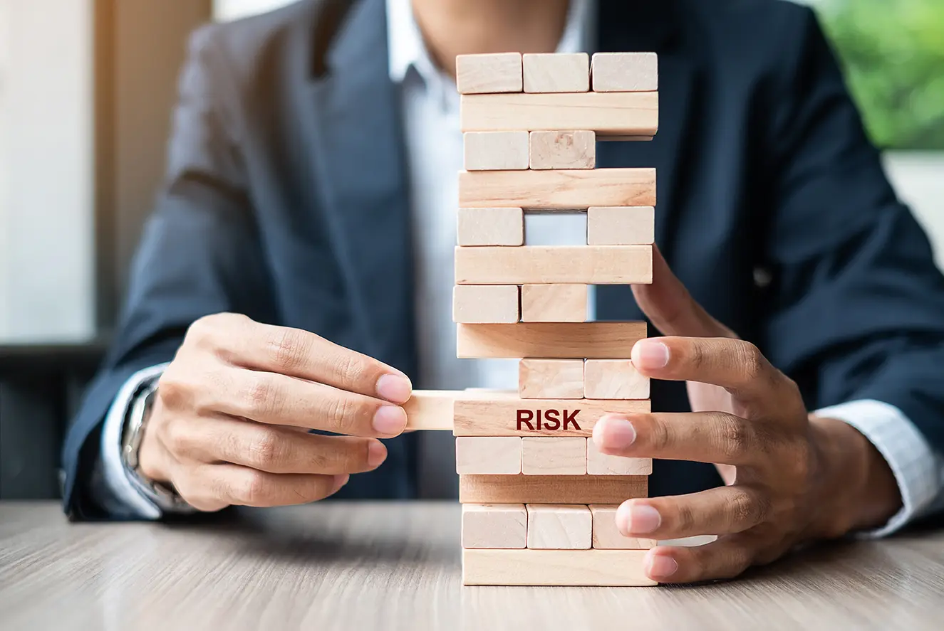finanzielle Sicherheit in Krisenzeiten Risikomanagementsystem ist unerlässlich, um potenzielle Krisen frühzeitig zu erkennen.<br />
